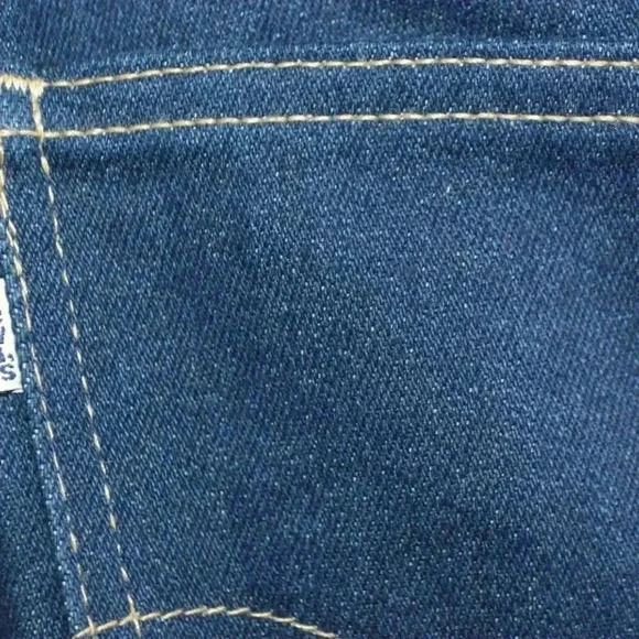 Levi Strauss Co 573 Mom Jean Dark Blue Jeans White Tab - Picture 9 of 9